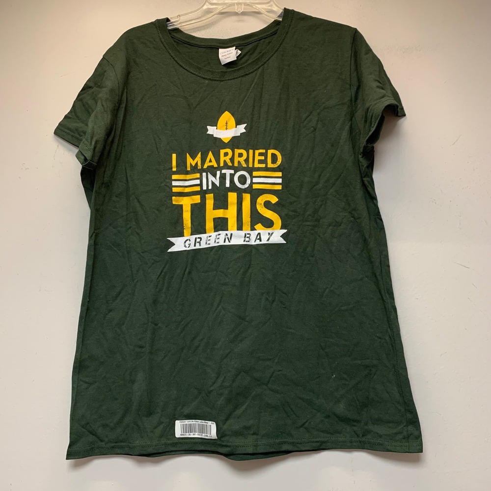 Gildan Graphic T-Shirt Womens XL Green Excellent I Married Into This Green Bay